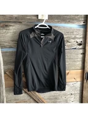 UNDER Armour size small Black and grey zipper neck pullover